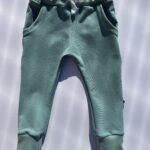 Mahepuuvillased lastepüksid taskutega